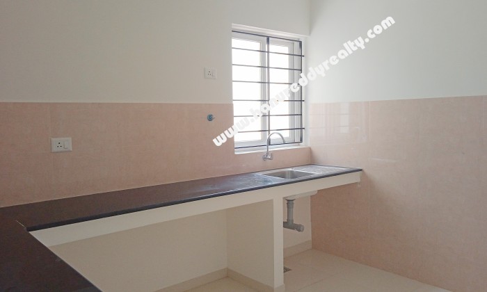 2 BHK Flat for Sale in Manapakkam